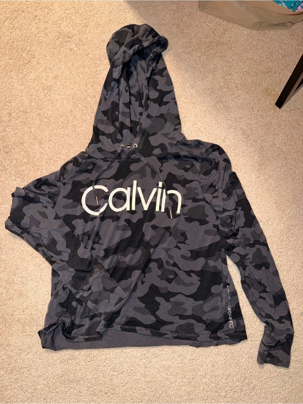 Calvin Klein Gray & Black Camo Performance Top